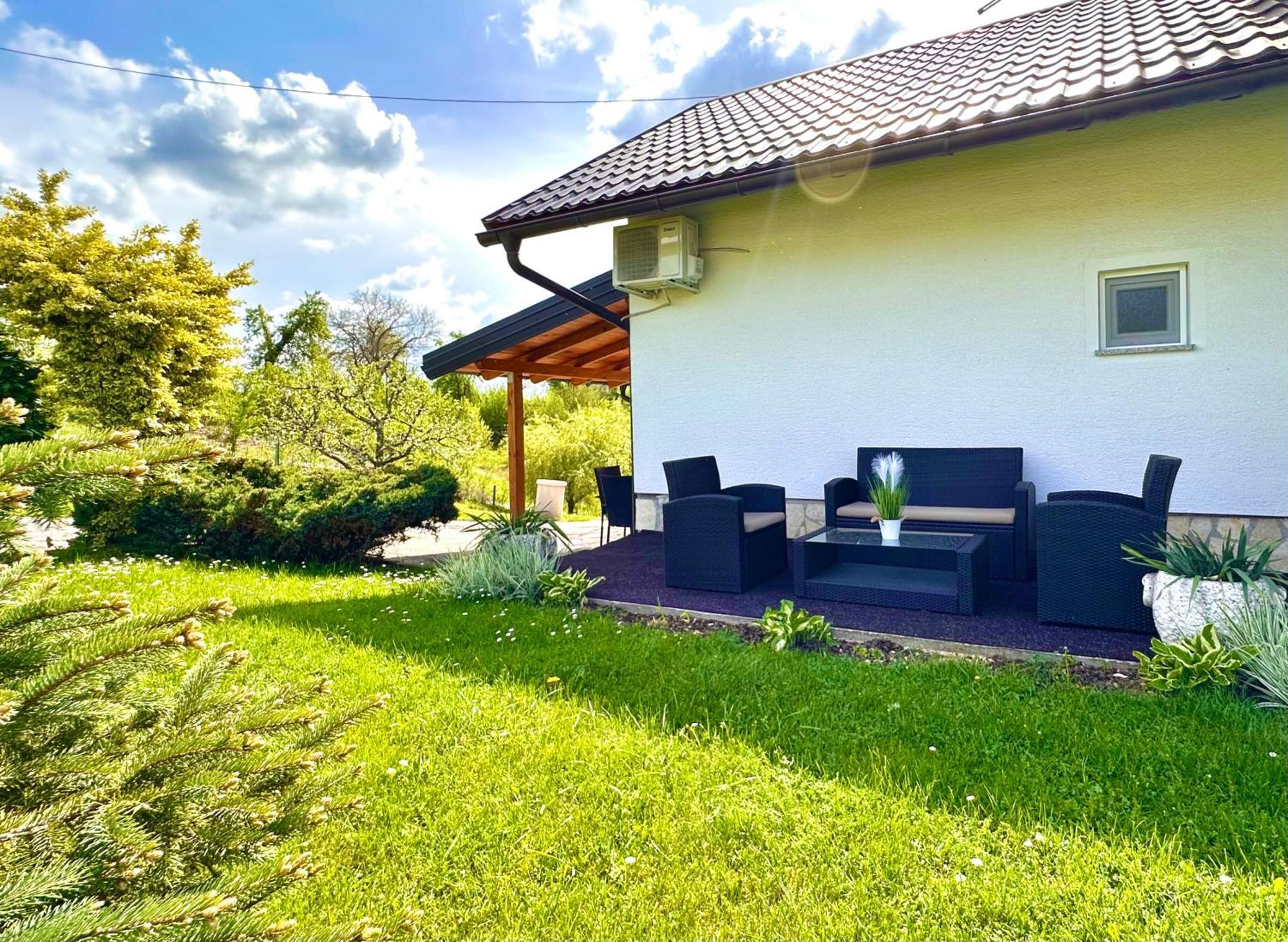 Apartments Sanja Rakovica Exterior foto